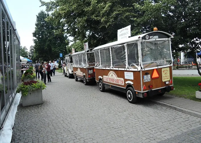 別荘 Homes With Swimming Pool, *