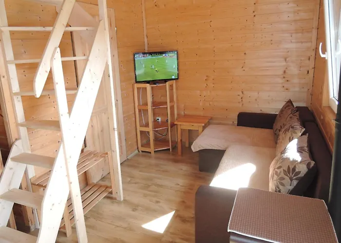 Homes With Swimming Pool, * ミエンジズドロイェ