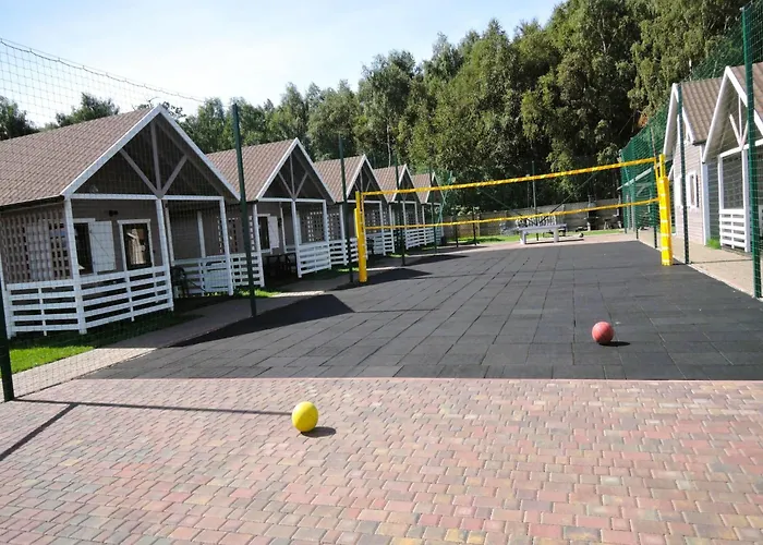 Homes With Swimming Pool,