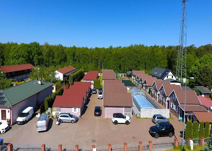 別荘 Homes With Swimming Pool, *