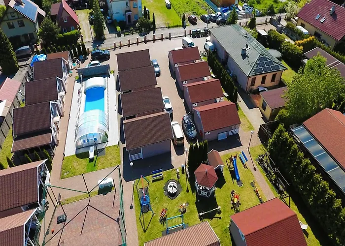 別荘 Homes With Swimming Pool, *